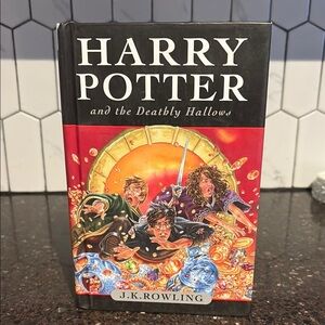 Harry Potter and the Deathly Hallows Hardcover Book